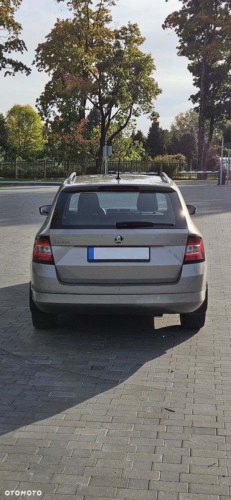 Skoda Fabia 1.2 TSI Drive DSG - 8