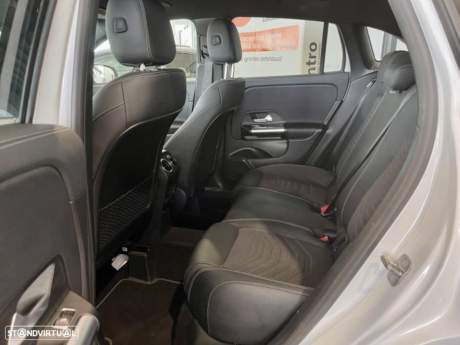 Mercedes-Benz GLA 250 e 8G-DCT Progressive - 27