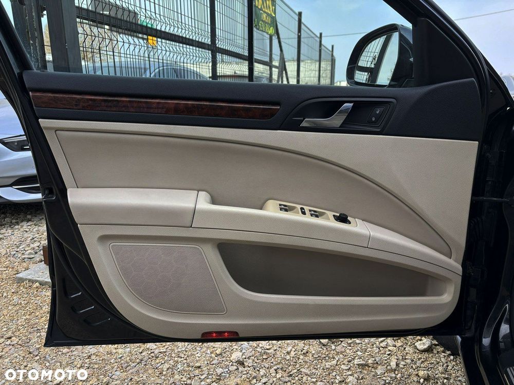 Skoda Superb 2.0 TDI Elegance DSG - 10