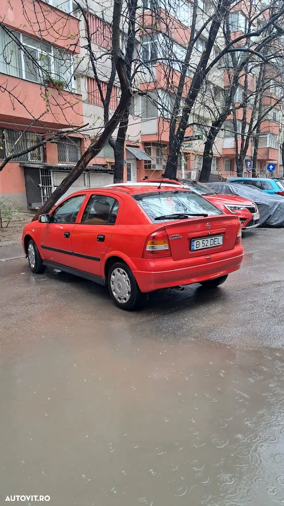 Opel Astra - 4