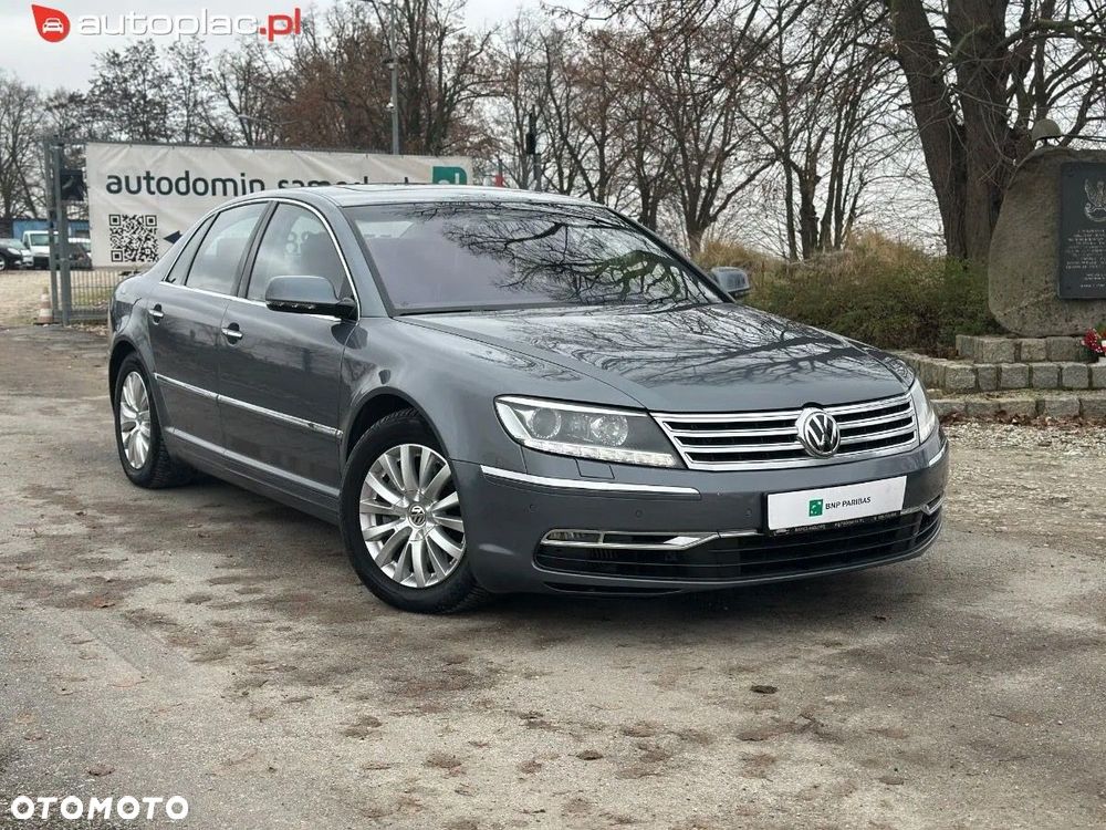 Volkswagen Phaeton - 23