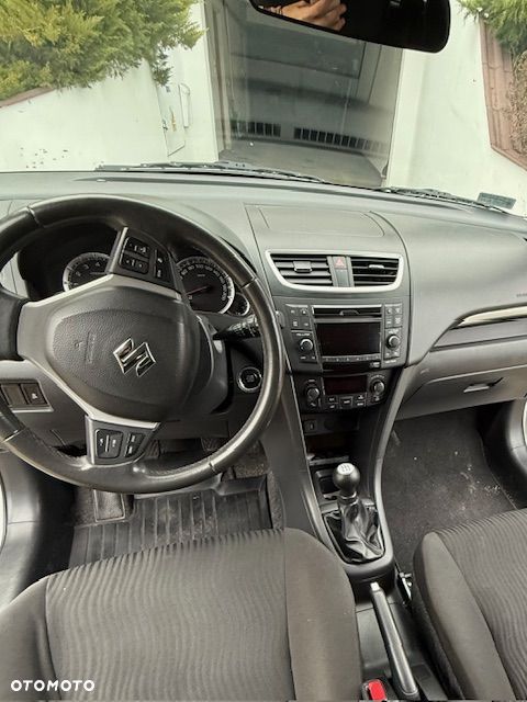Suzuki Swift 1.2 Comfort Plus - 5