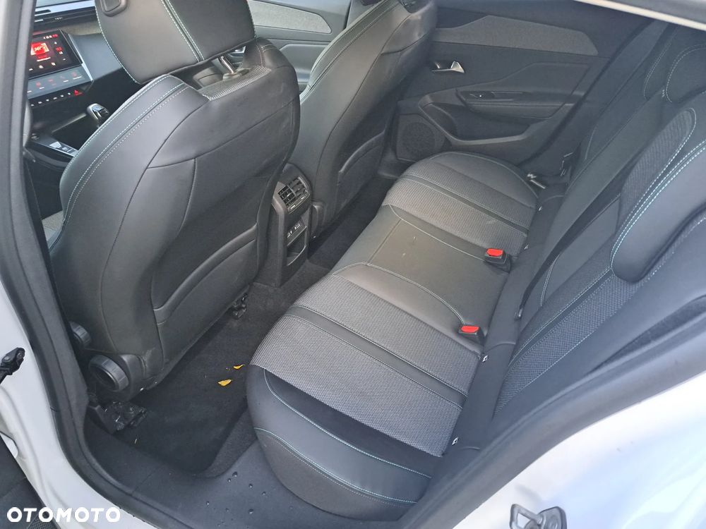 Peugeot 308 - 17