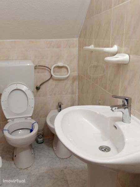 Apartamento T1(7km de Sever do Vouga,40km de Aveiro) - Grande imagem: 4/5