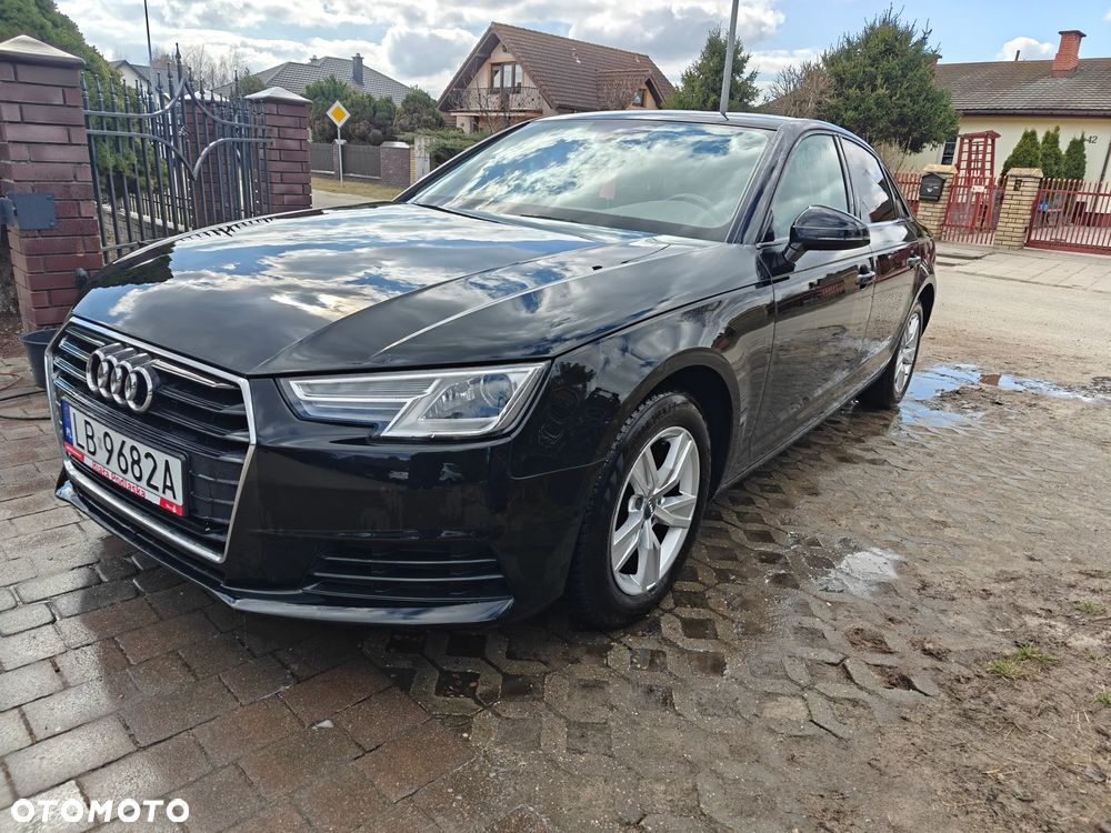 Audi A4 Limousine 1.4 TFSI Design S tronic - 1