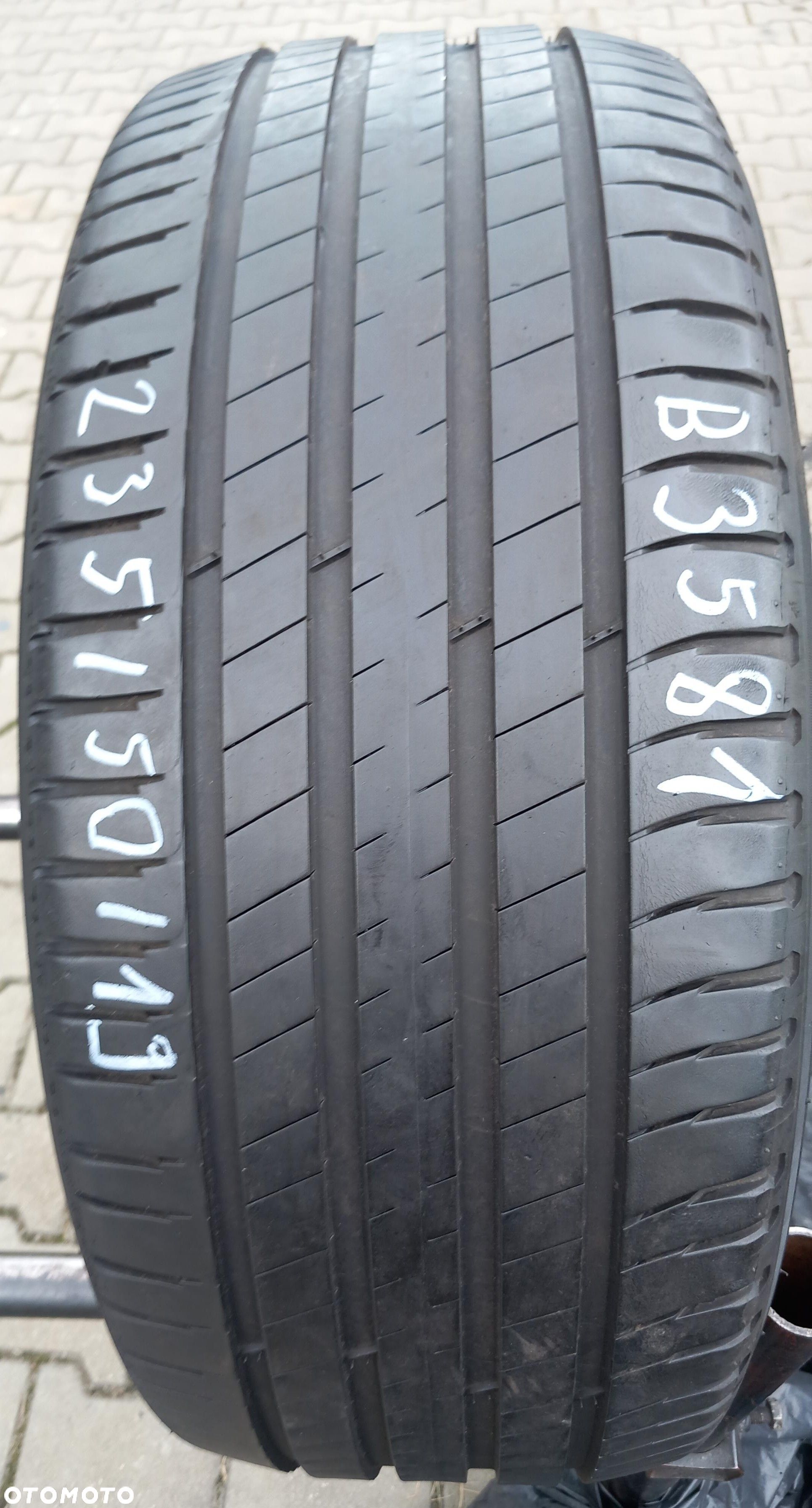 235/50/19 Michelin Latitude Sport 3 VOL 103V - 1