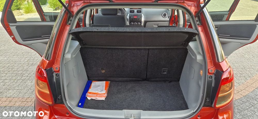 Suzuki SX4 1.6 VVT 4x2 Comfort Dance - 26