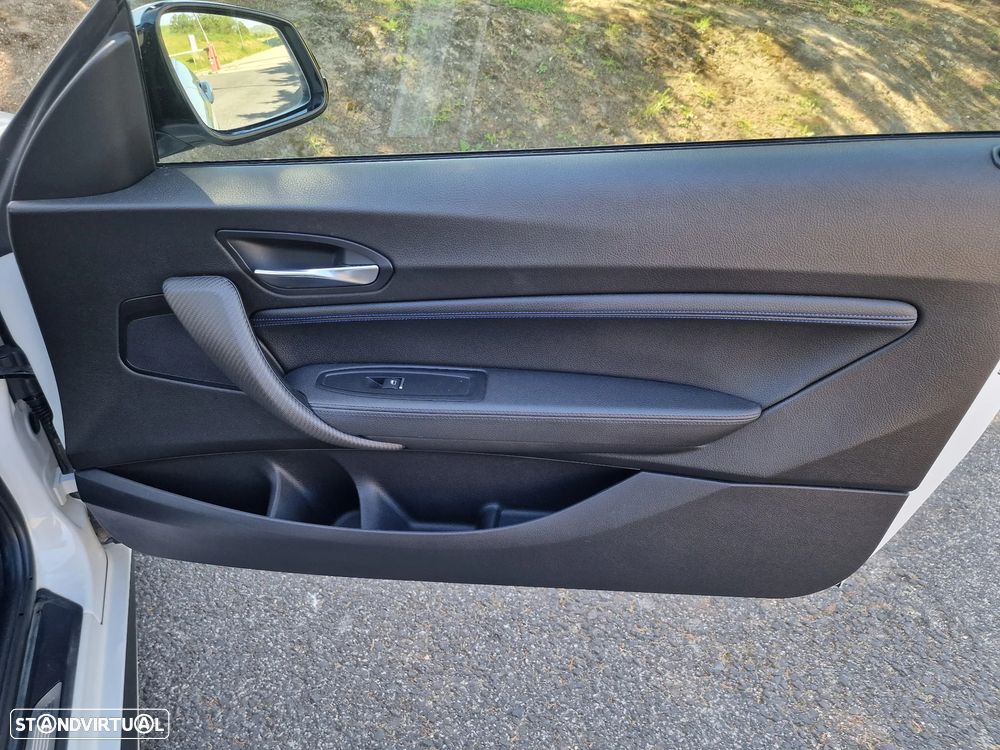 BMW 220 d Coupe Pack M Auto - 32