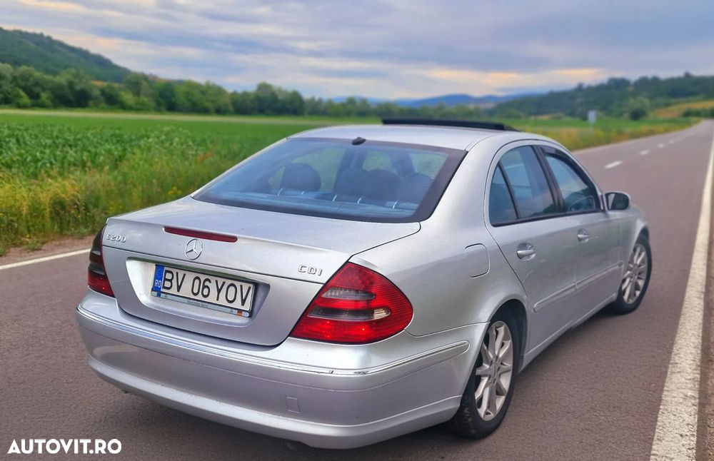 Mercedes-Benz E 220 CDI Avantgarde - 7