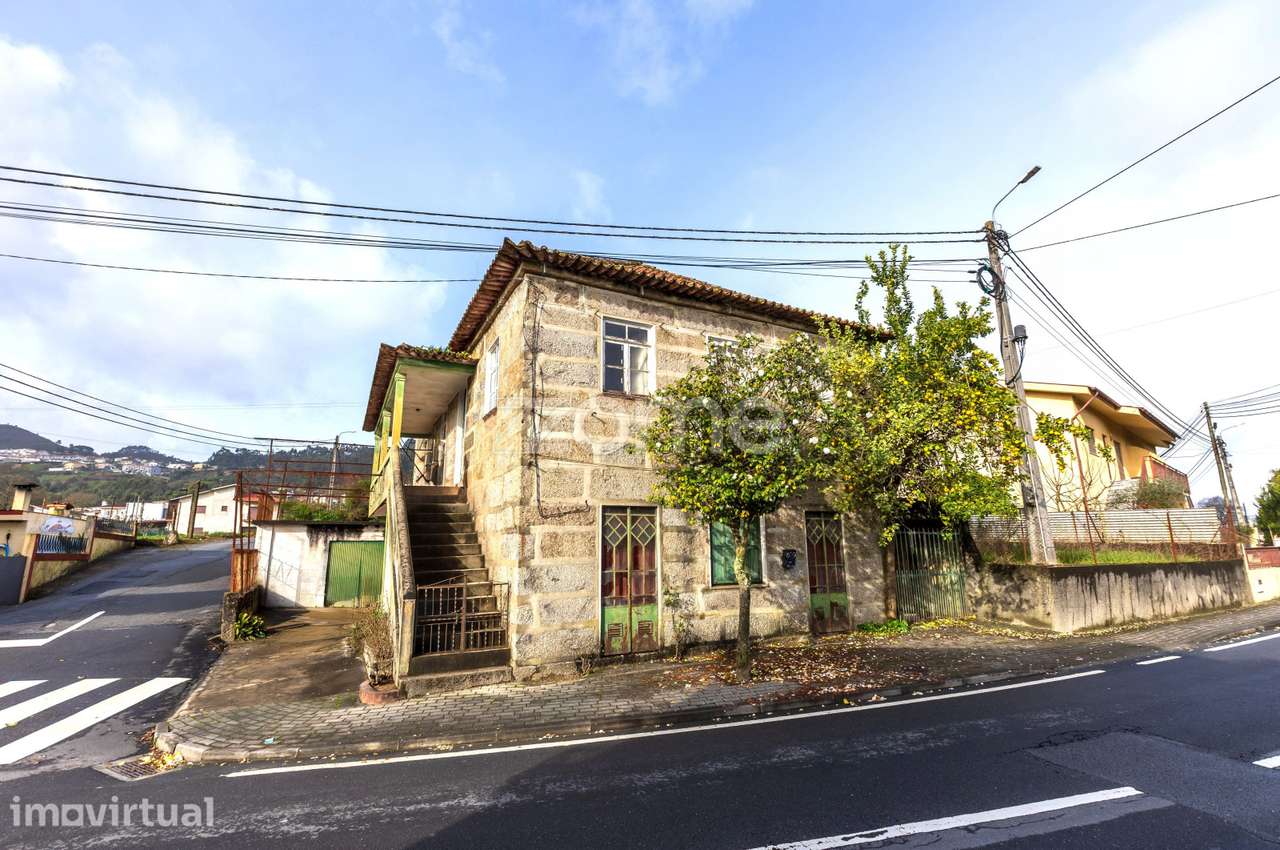Prédio para Investimento em Vizela - Grande imagem: 2/34
