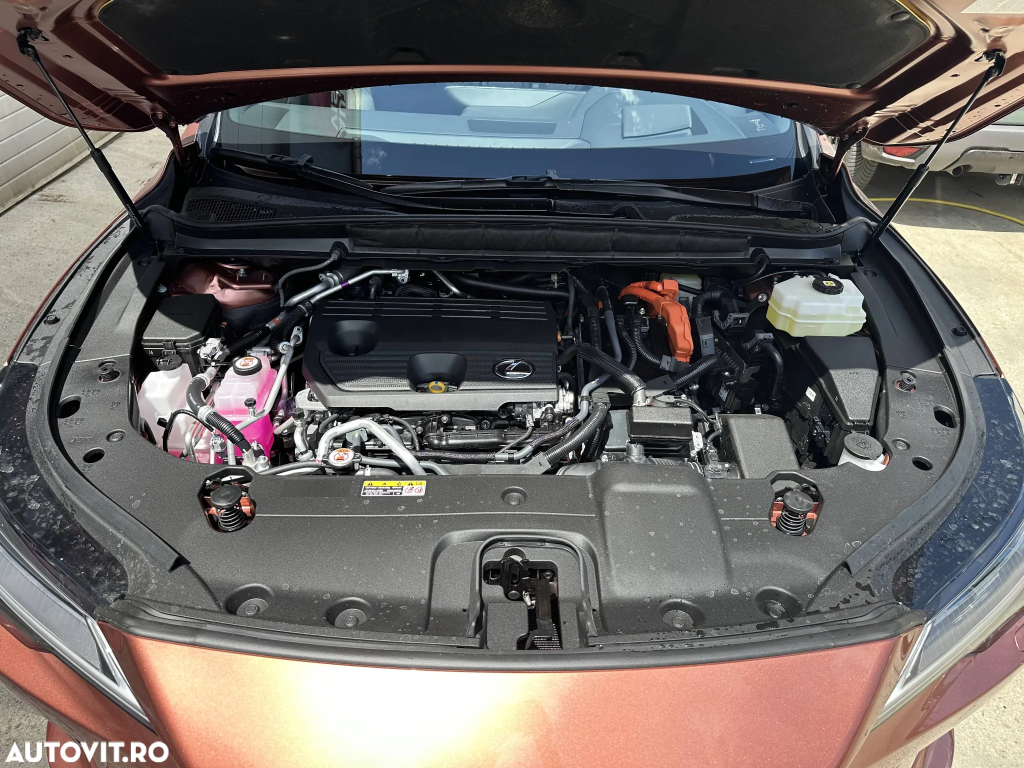 Lexus Seria RX 450h+ E-Four PHEV Luxury Mark Levinson - 25