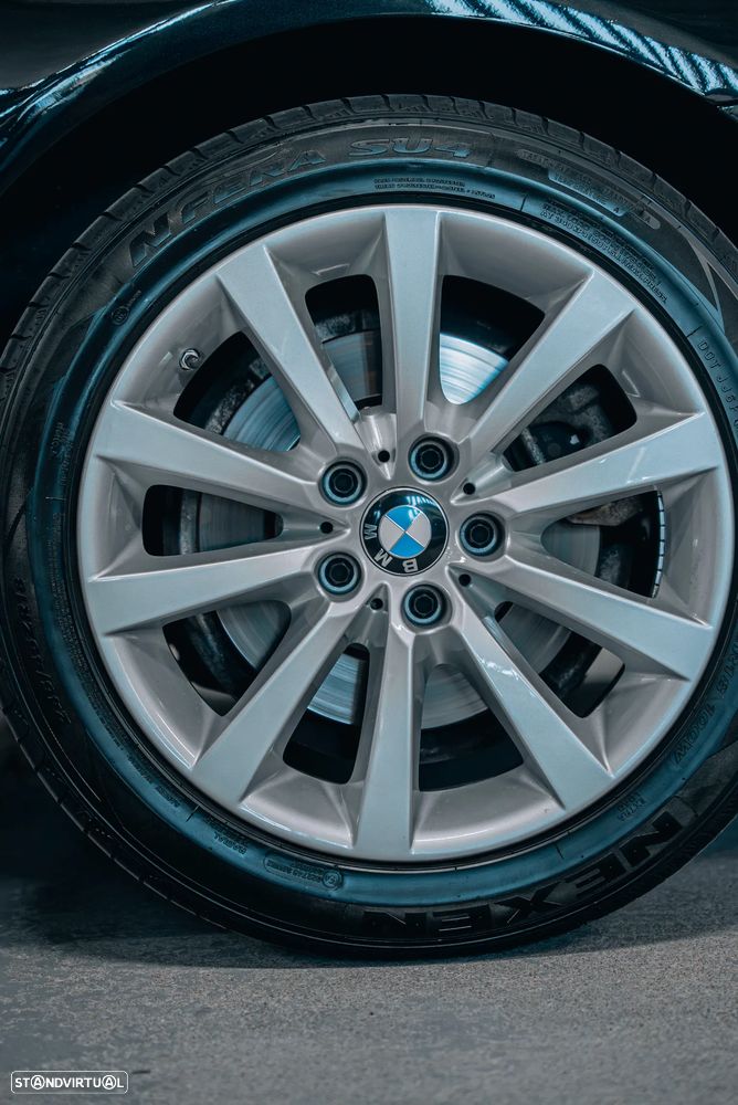 BMW 520 d Auto - 15