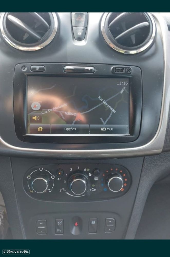 Dacia Sandero Stepway dCi 90 (S&S) Essential - 6
