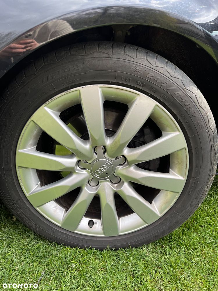 Audi A4 Avant 2.0 TDI Limited Edition - 16