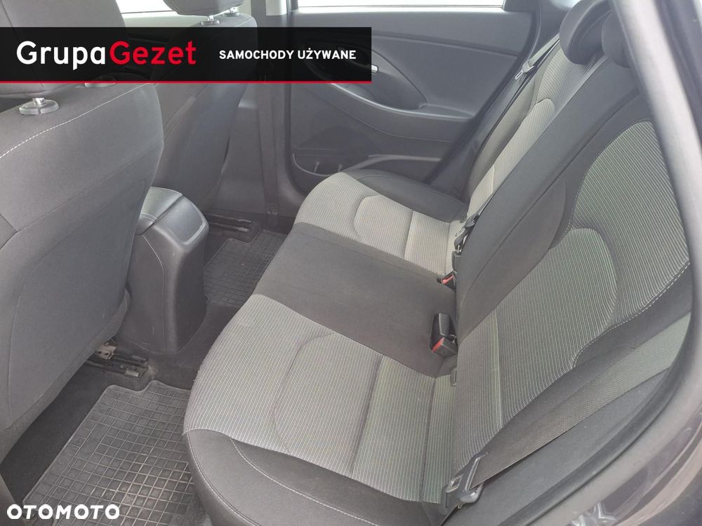 Hyundai i30 1.4 Style - 16