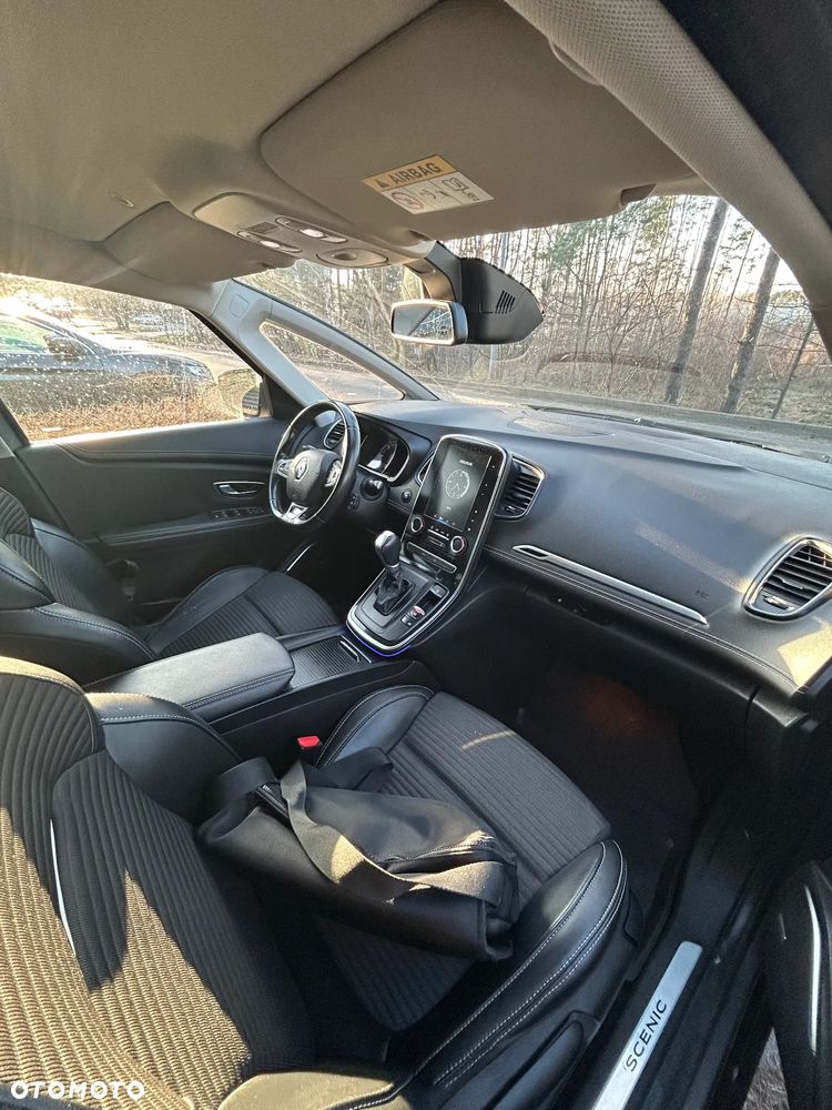 Renault Grand Scenic - 6
