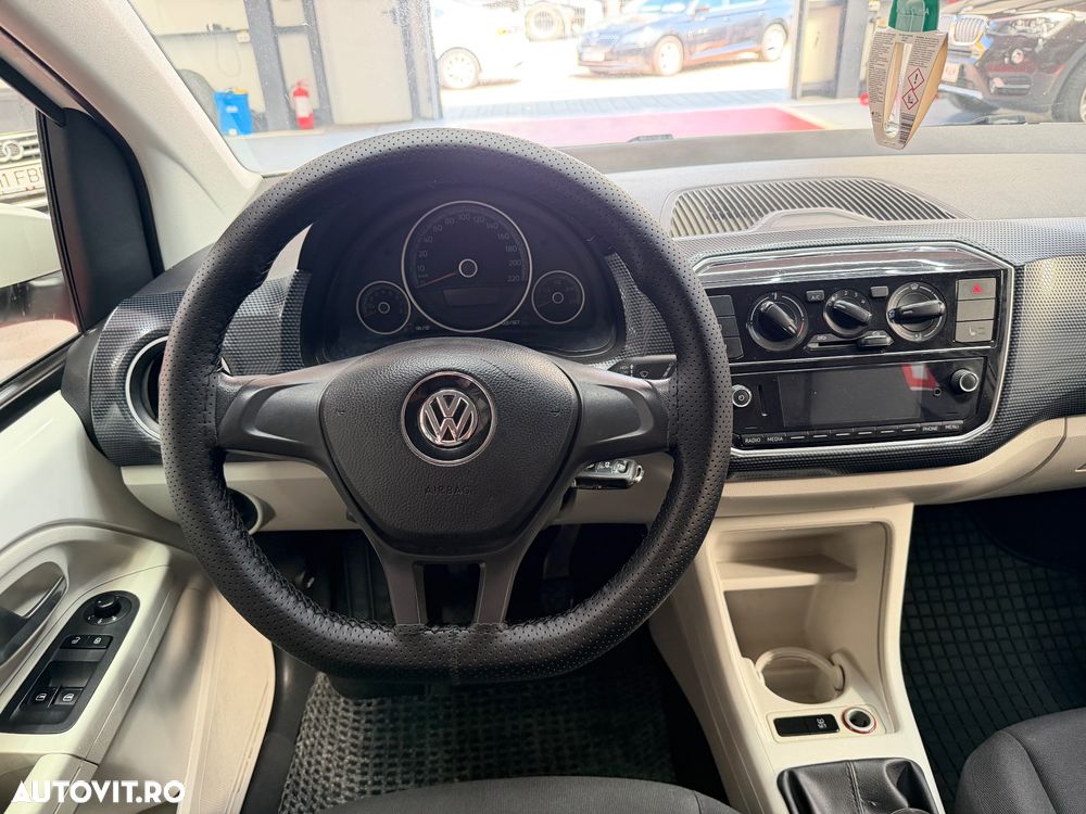 Volkswagen up! - 15