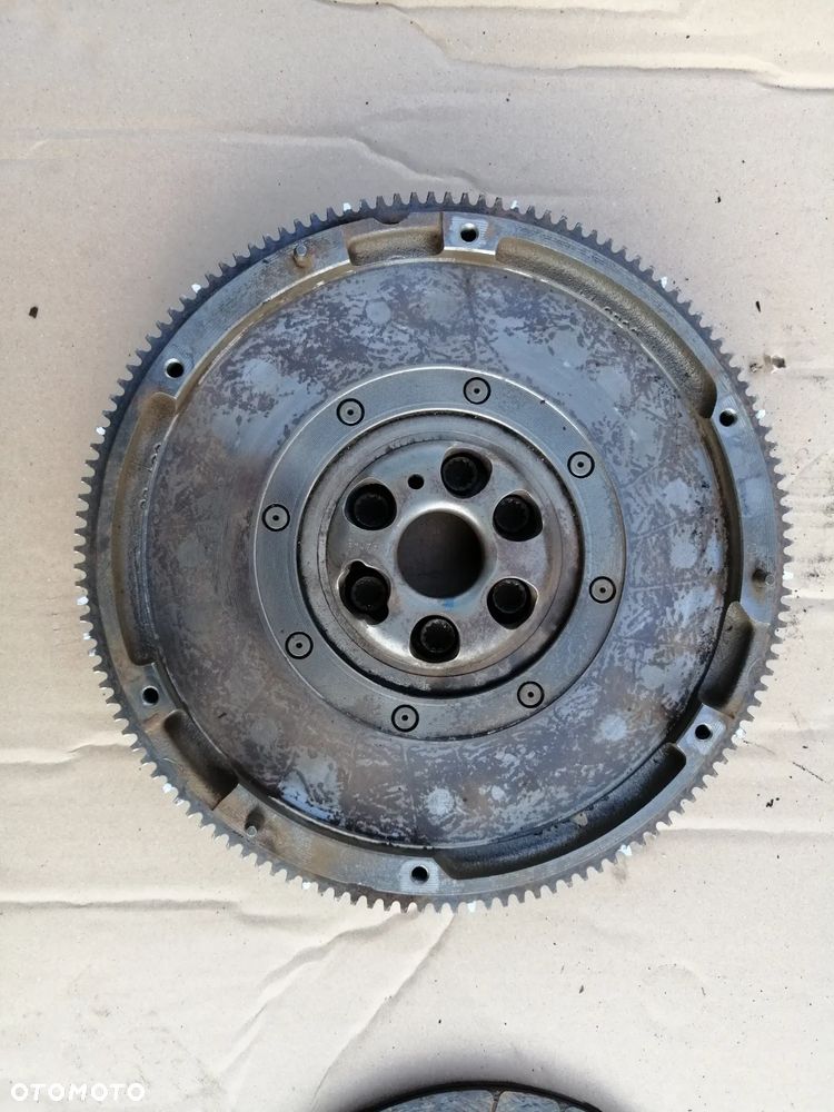 Audi Seat Skoda Volkswagen 1.9 TDi kod silnika BLS koło dwumasowe sprzęgło komplet Sachs - 8