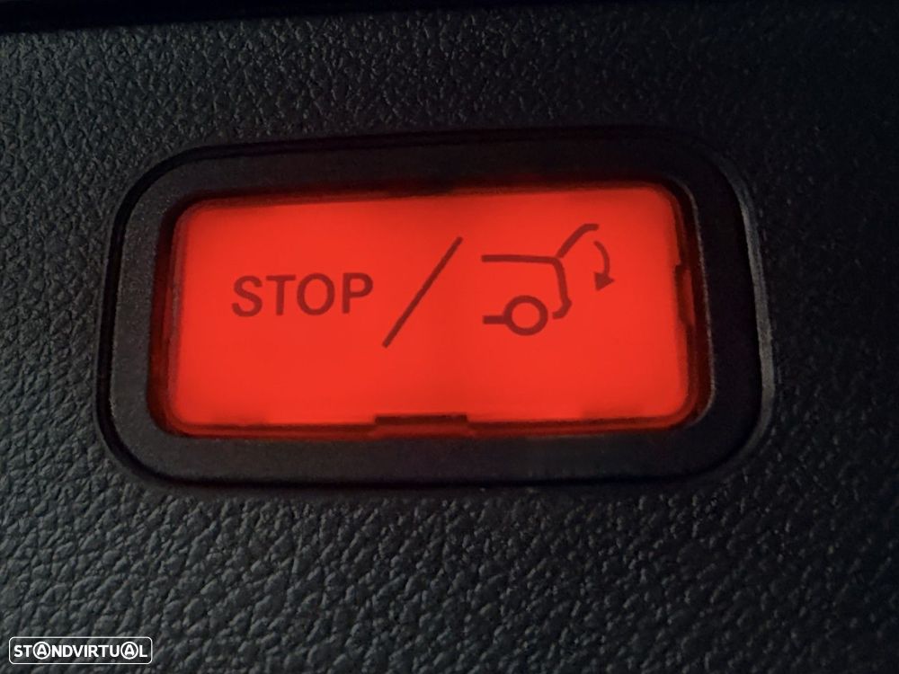 Mercedes-Benz GLC 300 e 4Matic - 26