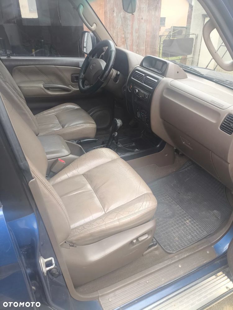 Toyota Land Cruiser - 15