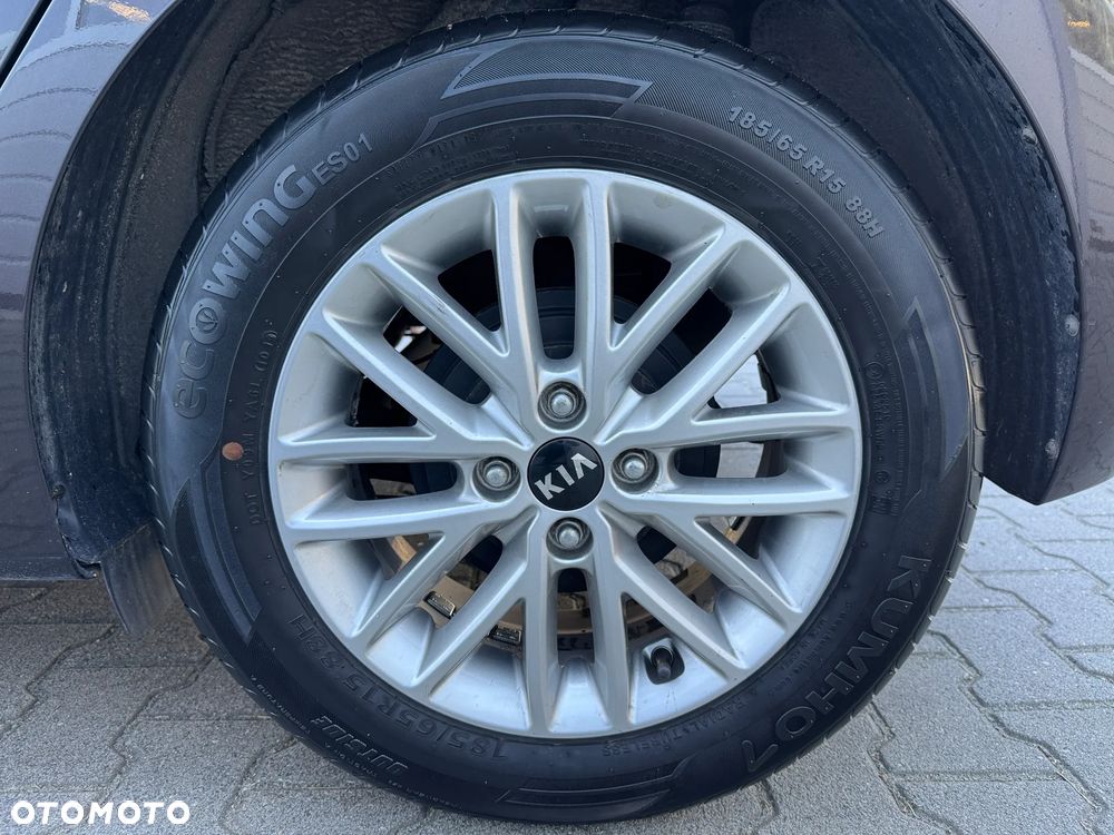 Kia Rio 1.2 L - 25