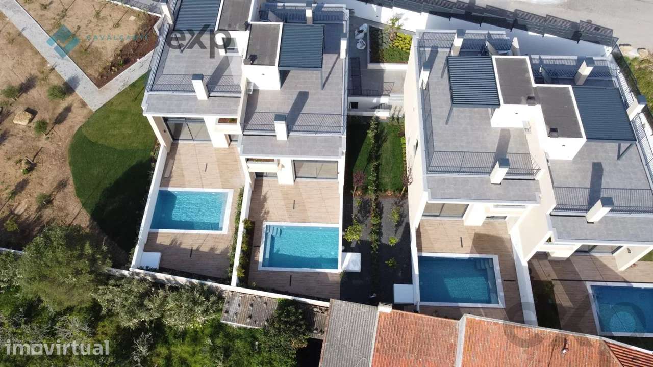 Moradia Contemporânea T4 em Condomínio Privado — Murches, Cascais - Grande imagem: 2/60
