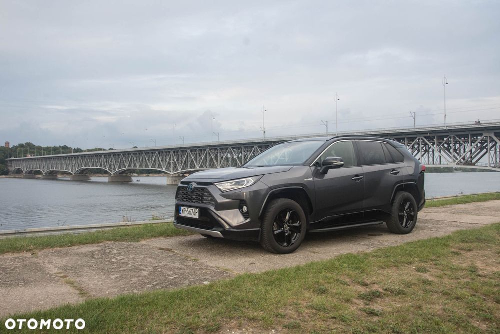 Toyota RAV4 2.5 Hybrid Selection 4x2 - 6