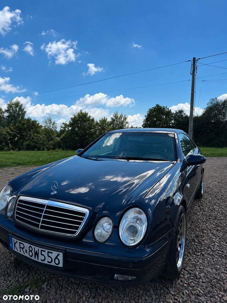Mercedes-Benz CLK - 1