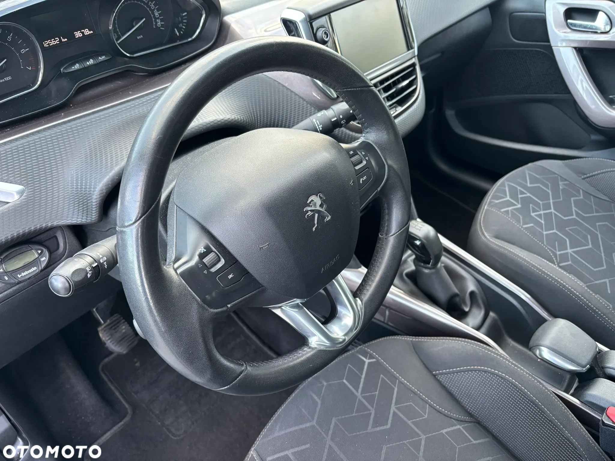 Peugeot 2008 1.2 Pure Tech Active - 17