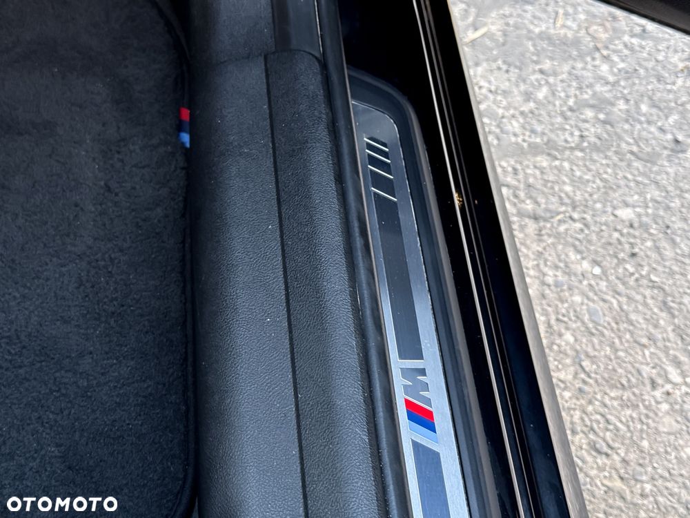 BMW Seria 3 320d xDrive M Sport - 37