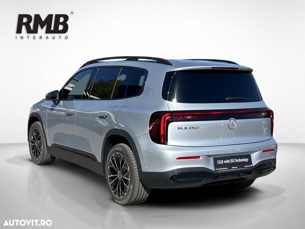 Mercedes-Benz GLB 250+ EV - 3