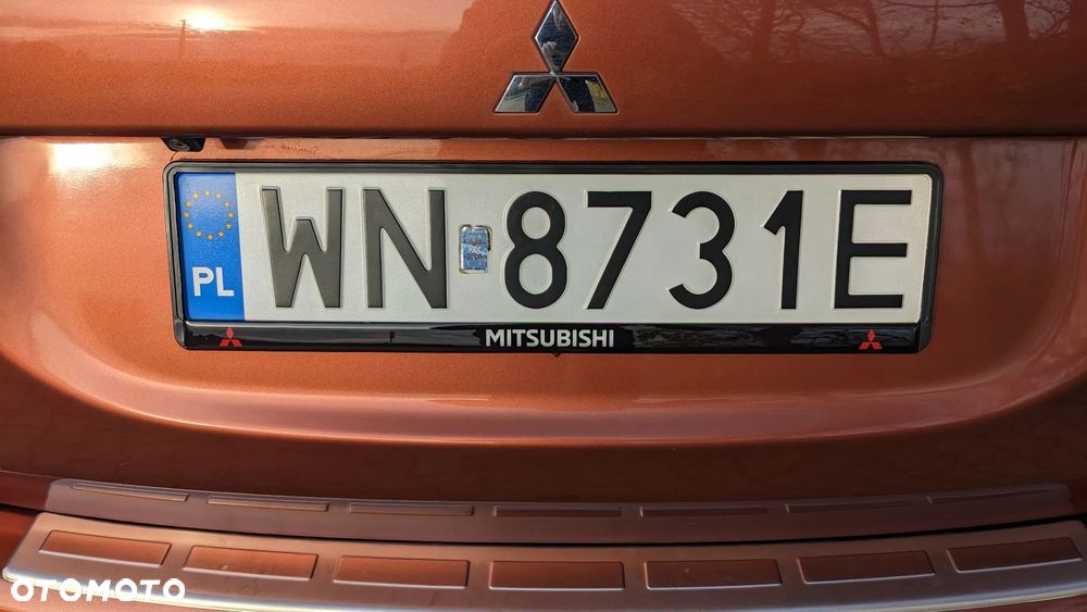 Mitsubishi Outlander 2.0 Intense + - 11