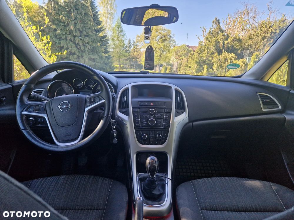 Opel Astra 1.4 T Enjoy - 7