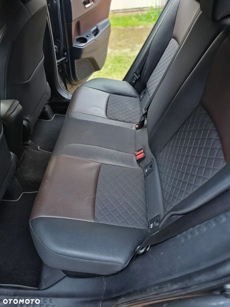 Toyota C-HR 1.8 Hybrid Selection - 6