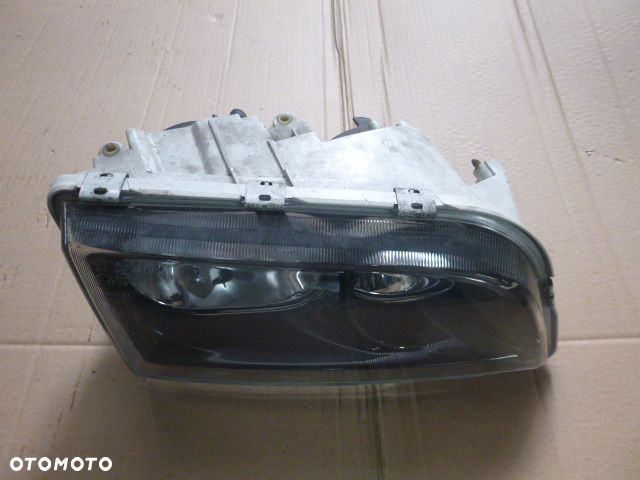 LAMPA PRAWY PRZÓD PRAWA PRZEDNIA VOLVO S40 LIFT - 17