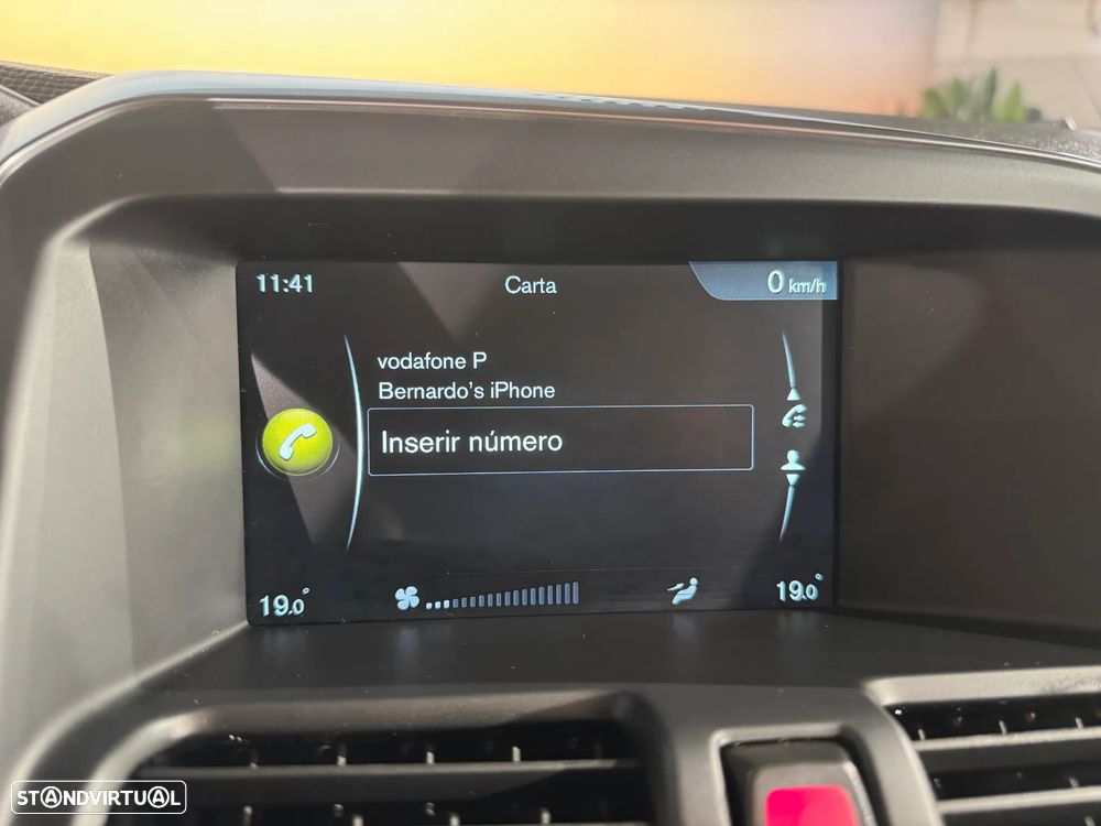 Volvo XC 60 2.0 D4 Momentum - 31