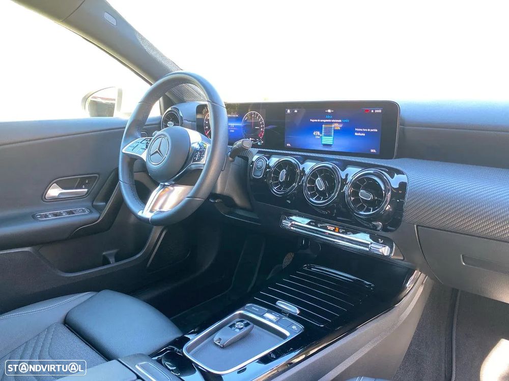 Mercedes-Benz A 250 e - 14