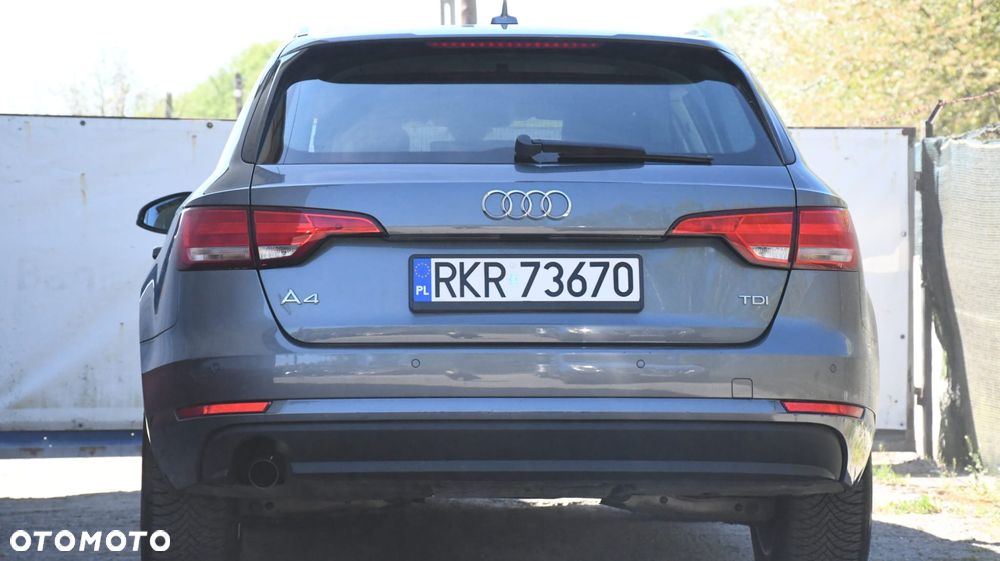 Audi A4 Avant 2.0 TDI S tronic - 4