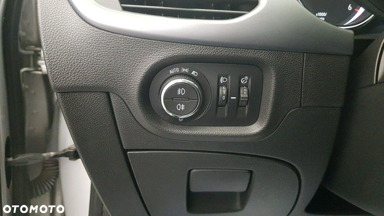 Opel Astra - 24