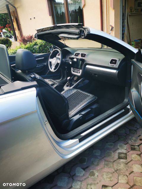 Volkswagen Eos - 13