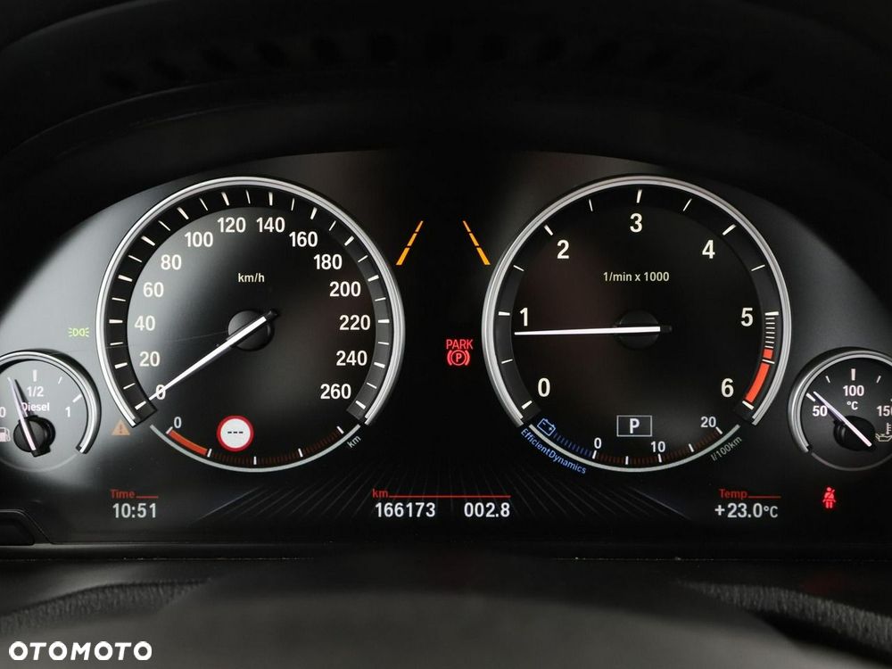 BMW X3 xDrive20d - 23