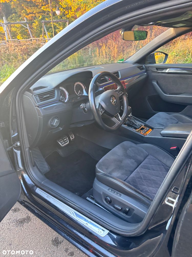 Skoda Superb 2.0 TSI Sportline DSG - 12