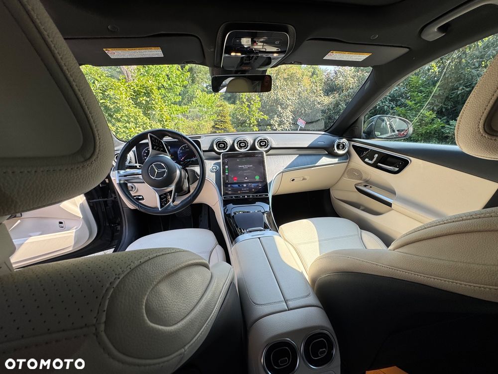 Mercedes-Benz Klasa C 300 4Matic 9G-TRONIC Avantgarde - 20