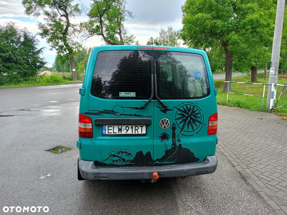 Volkswagen Caravelle - 5