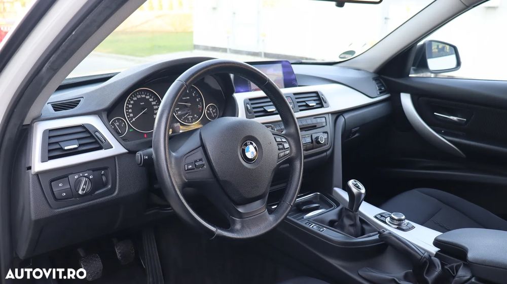 BMW Seria 3 316i Modern Line - 15