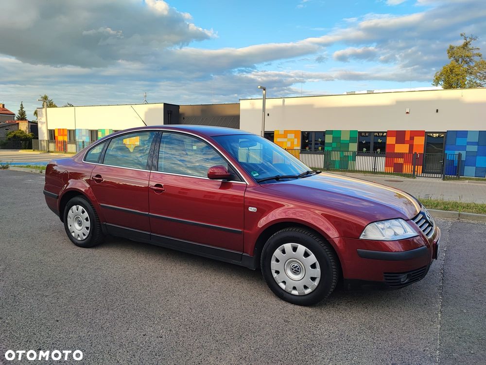 Volkswagen Passat 1.8T Trendline - 22
