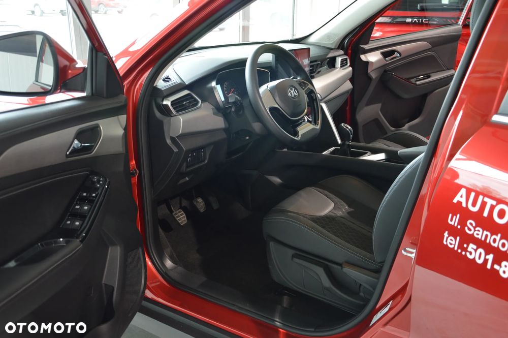 BAIC 3 1.5T Luxury - 5