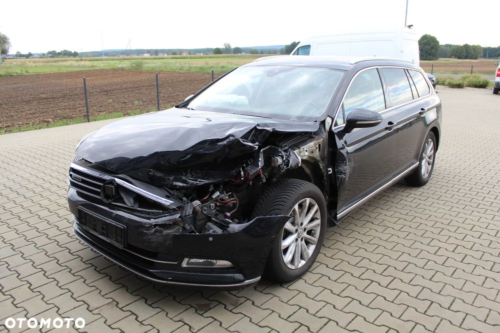 Volkswagen Passat 2.0 TDI Bi-Turbo BMT 4Mot Highline DSG - 3