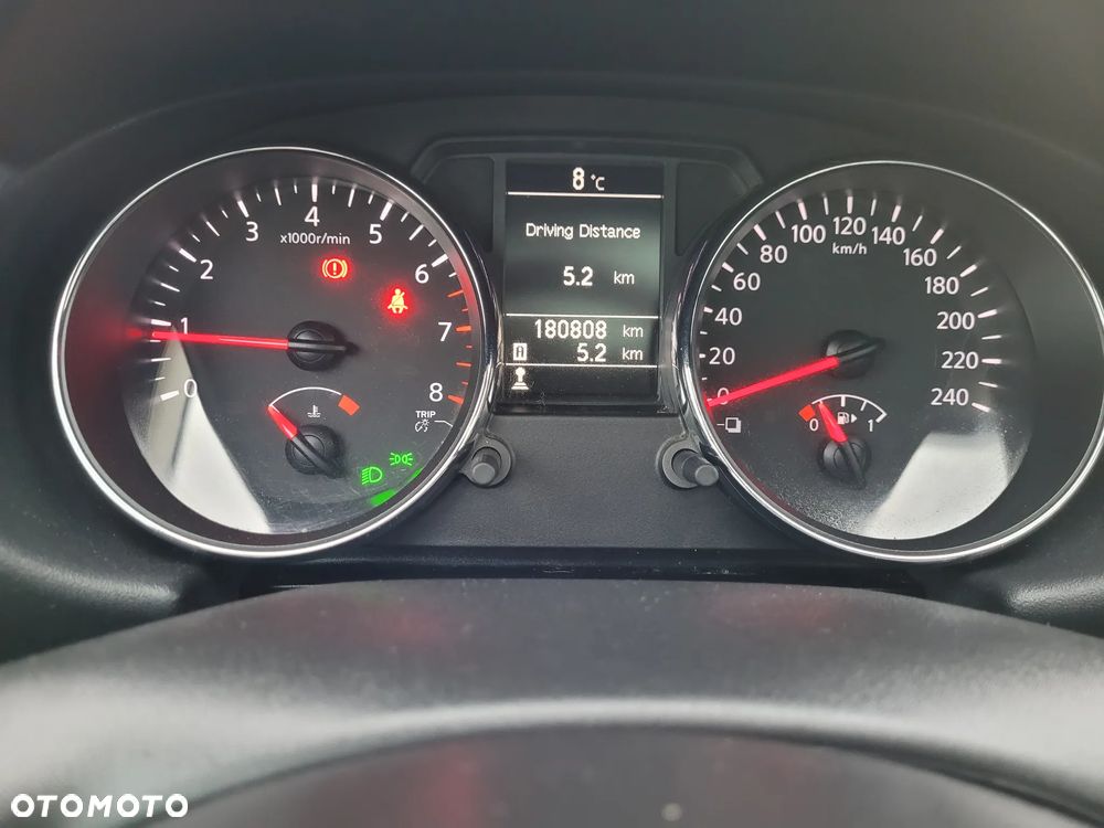Nissan Qashqai 1.6 360 - 31