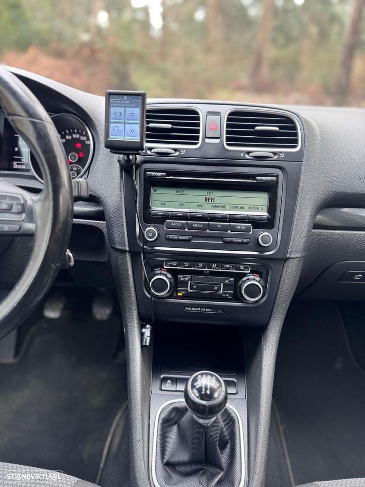 VW Golf 1.6 TDi Confortline - 13